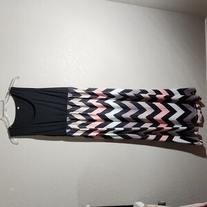 Maxi Dress Womens Size XL Zigzag print sleeveless black tank top Aztec